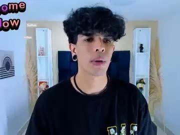 franvill_trato on Chaturbate