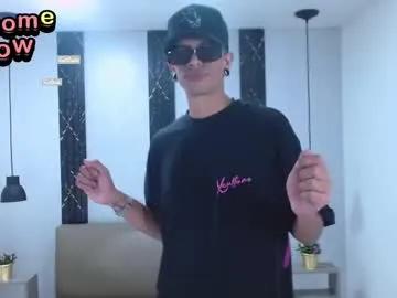 franvill_trato on Chaturbate