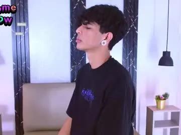 franvill_trato on Chaturbate