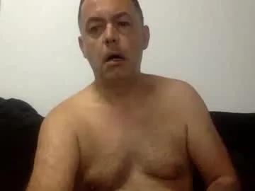 futbolin95 on Chaturbate