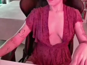 goddess_artemis_ on Chaturbate