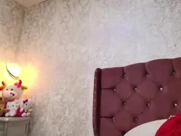 graceblu — Tip 25 tokens in public chat and ask me for  FREE hot pic! #Bigboobs #pussy #curvy #bigass #bdsm