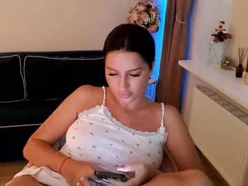 heaven_chloe on Chaturbate