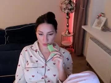 heaven_chloe on Chaturbate
