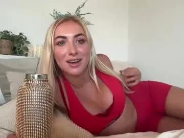 heyskylar on Chaturbate