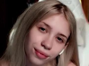 ho1yh01e on Chaturbate