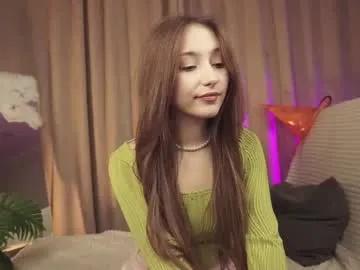 hottpeachh on Chaturbate