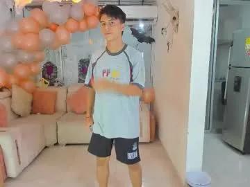 houseofwarrios on Chaturbate