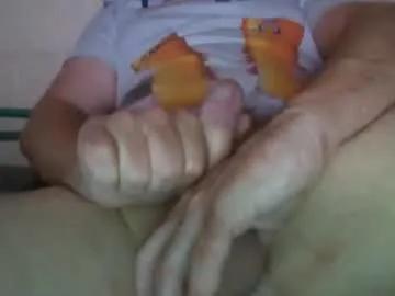 hungbighugecum — Freechat on Chaturbate