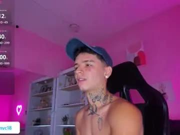 ian_castillo_ on Chaturbate