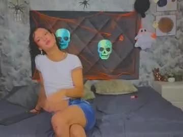 indi_rave on Chaturbate