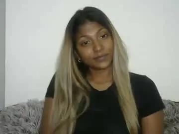 indianqtpie6 on Chaturbate