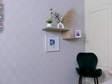 jade_whisper on Chaturbate