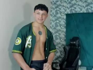 jamesgolden_ on Chaturbate