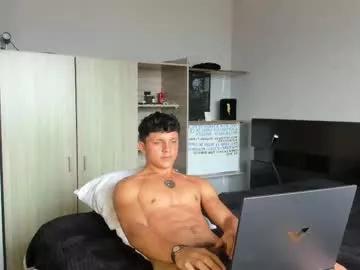 jamesgolden_ on Chaturbate