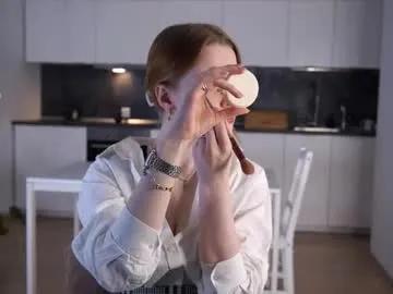 jerrybenear — My name is Molly!! Control link for free PVT <3 I'm #new and #redhead #18 #bigboobs #shy Goal: slap my tits  [75 tokens remaining]