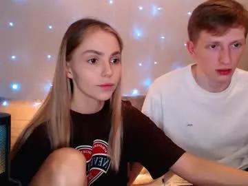 julsweet on Chaturbate