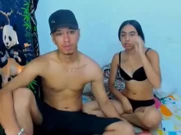 karoll_y_erik on Chaturbate