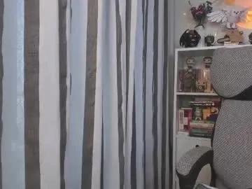 kellyasian on Chaturbate