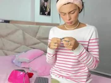 kendal_hot1 on Chaturbate