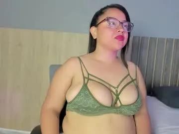 kiara17_ on Chaturbate