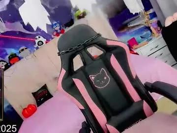 kilye_nellaa on Chaturbate