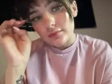 knextdoor on Chaturbate