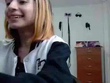 kratos_and_afrodita on Chaturbate