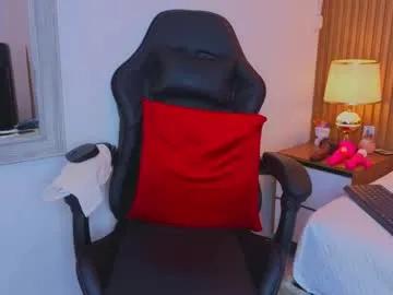 laiamilf on Chaturbate