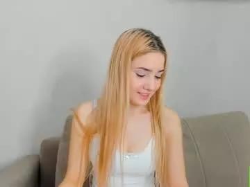 large_ocean on Chaturbate