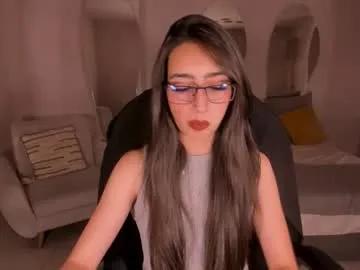 larisasmirnov on Chaturbate