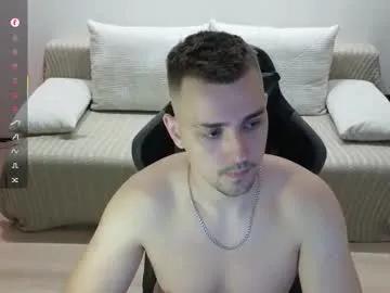 larstar01 on Chaturbate