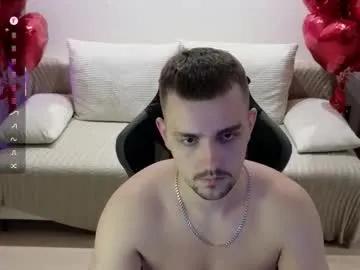 larstar01 on Chaturbate