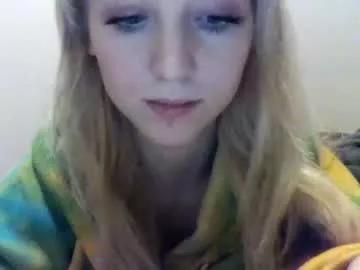 layannalea on Chaturbate