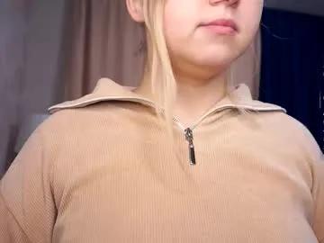leotafredericks — Run your finger over my long tongue [38 tokens remaining] Hello guys! Im Lora! #18 #new #cum #curvy #cute!