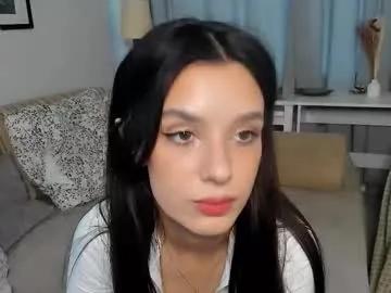 lesi_kiss on Chaturbate