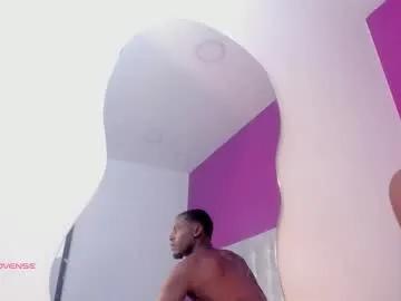 lievelinng on Chaturbate