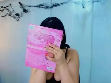 lina_bedoya on Chaturbate