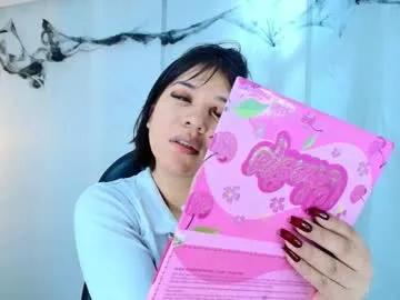 lina_bedoya on Chaturbate