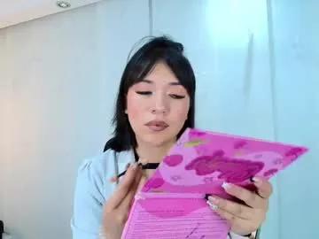 lina_bedoya on Chaturbate