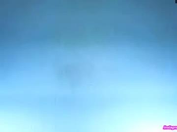 litlle_flowers on Chaturbate