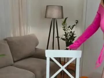 little_nicole_ on Chaturbate