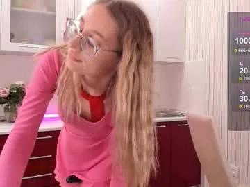 livyybosom on Chaturbate