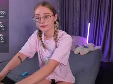 livyybosom on Chaturbate