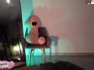 loidjanne on Chaturbate