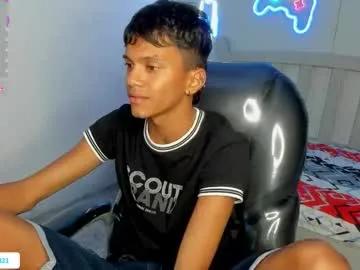 loistwink_1 on Chaturbate