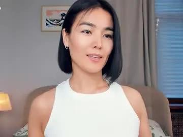 lora_lifelover on Chaturbate