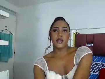 lorainebigdickts on Chaturbate