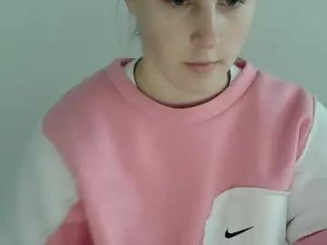 love_vivian on Chaturbate