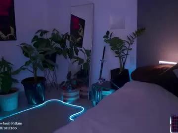 lucyallenx on Chaturbate